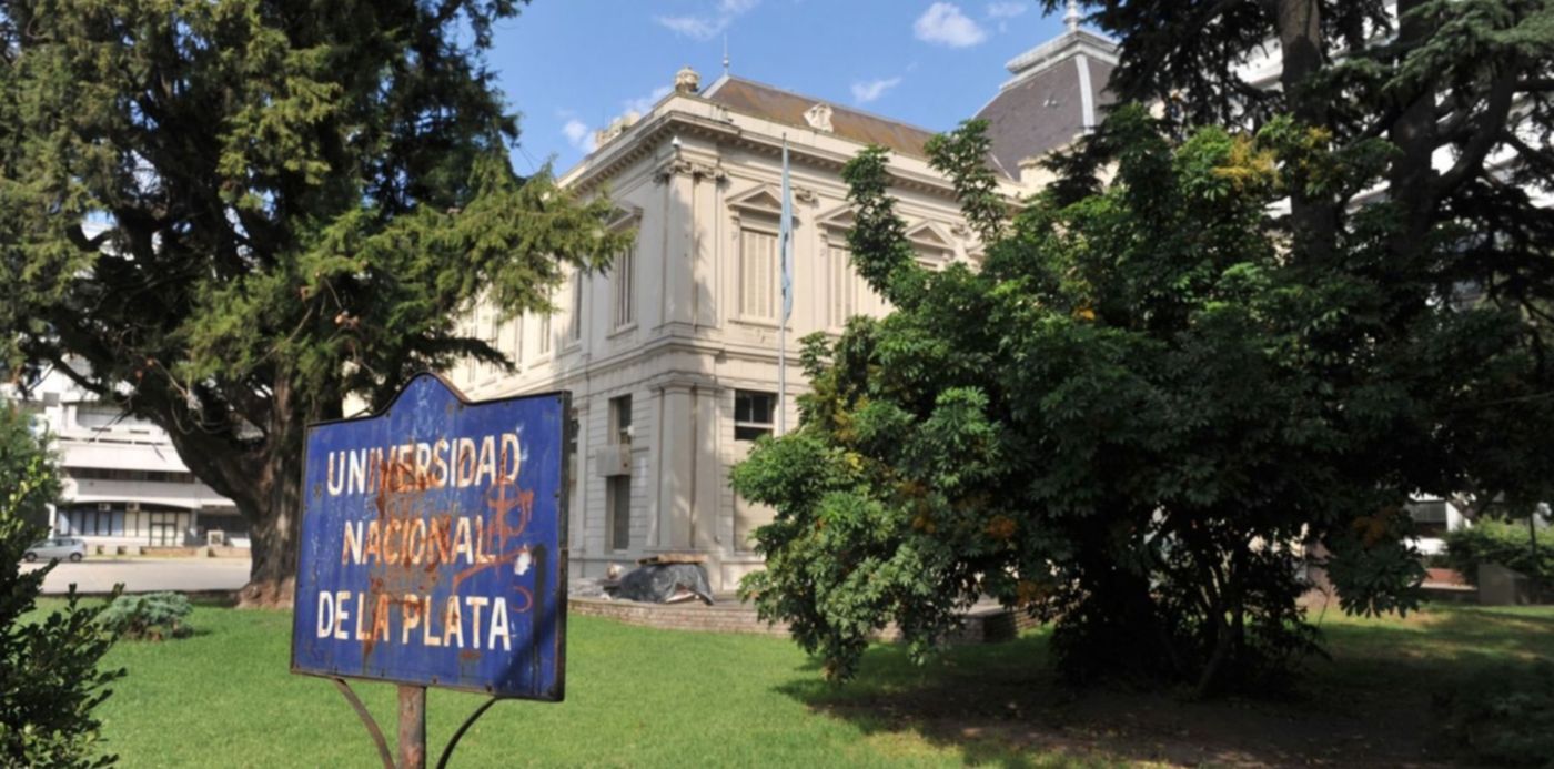 1527505248557.jpg?scaleX=1&scaleY=1&x=2&width=1493&height=746&rotate=0&ow=1500&oh=1008&y=107&&cw=1920&ch=950