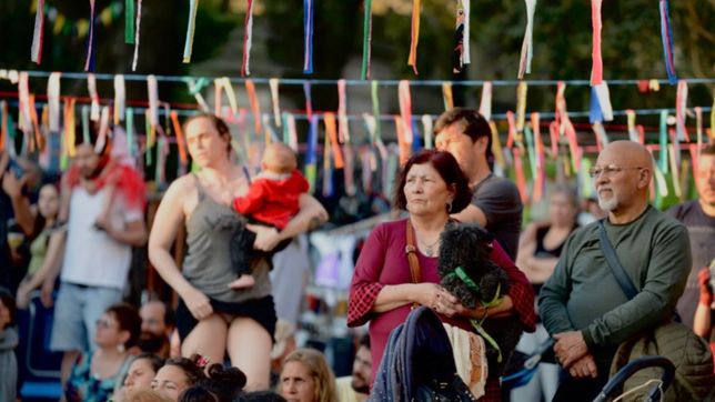 llega la noche de las ferias a meridiano v con mas de 200 puestos durante todo el finde