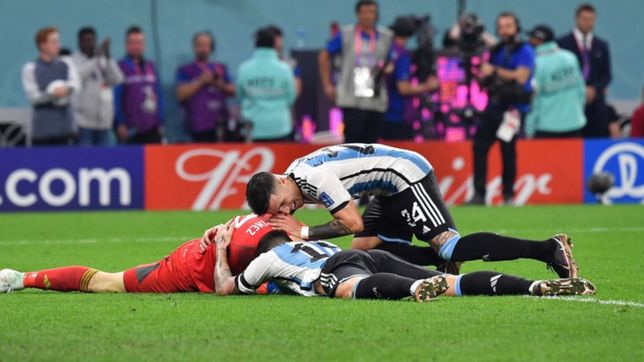 video: la atajada del dibu martinez que se grito como un gol