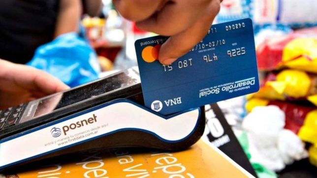 el gobierno anuncio un aumento del 35% para la tarjeta alimentar