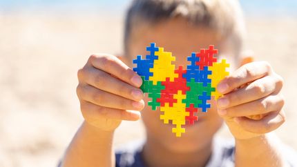 La Municipalidad de La Plata lanzó un programa para asistir a personas con Trastorno del Espectro Autista
