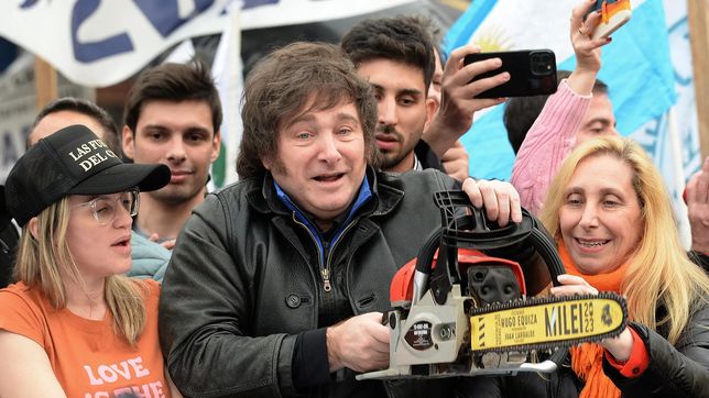 clubes de primera y el ascenso cruzaron a milei por su idea de convertirlos en sociedades anonimas