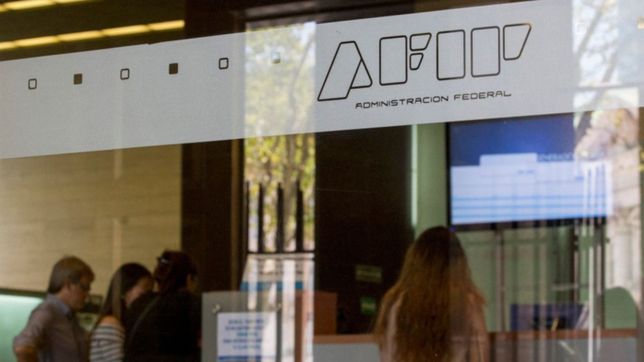 sanciones, multas y todo lo que hay que saber si no te recategorizaste en el monotributo