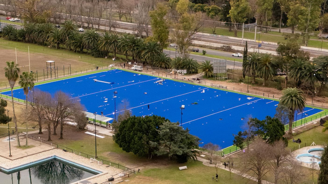 el club universitario inaugura su primera cancha de agua en la sede de gonnet