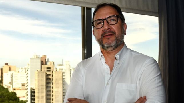 parece que le molesta que la plata haya elegido un intendente de otro color politico