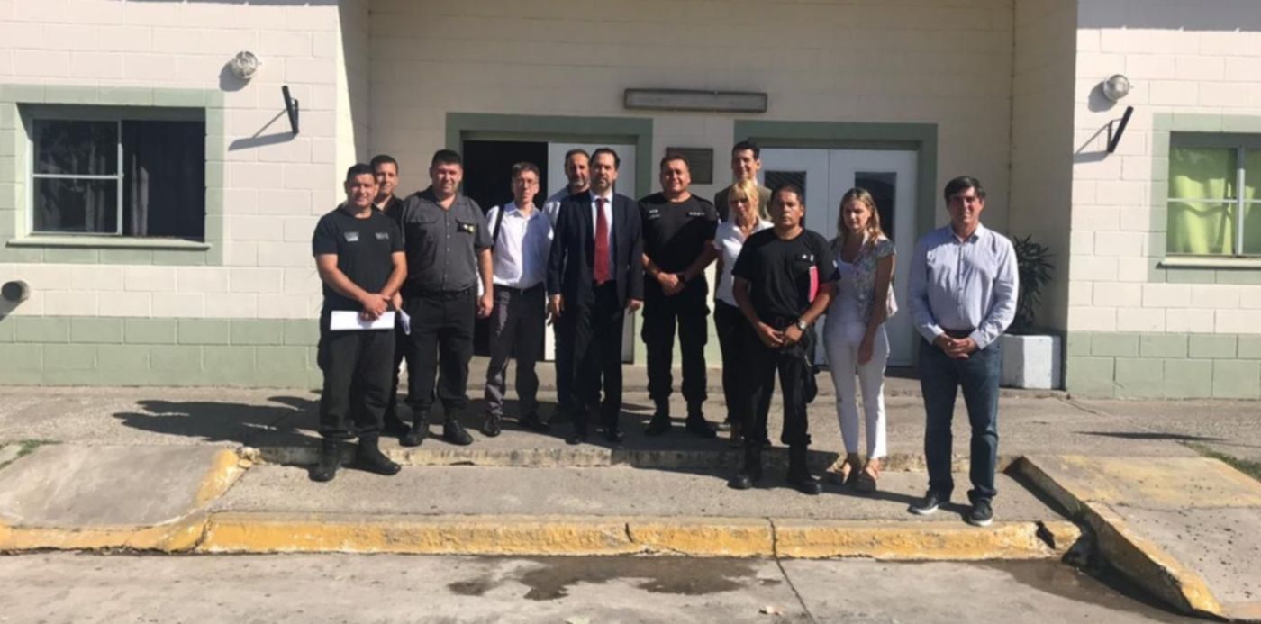 1583538543487.jpg?ow=1280&x=3&y=208&width=1274&height=637&rotate=0&scaleX=1&scaleY=1&oh=960&&cw=1920&ch=950