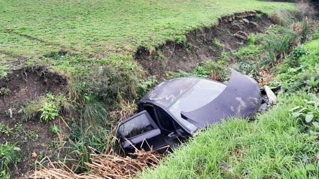 impresionante despiste en el distribuidor de acceso a la plata