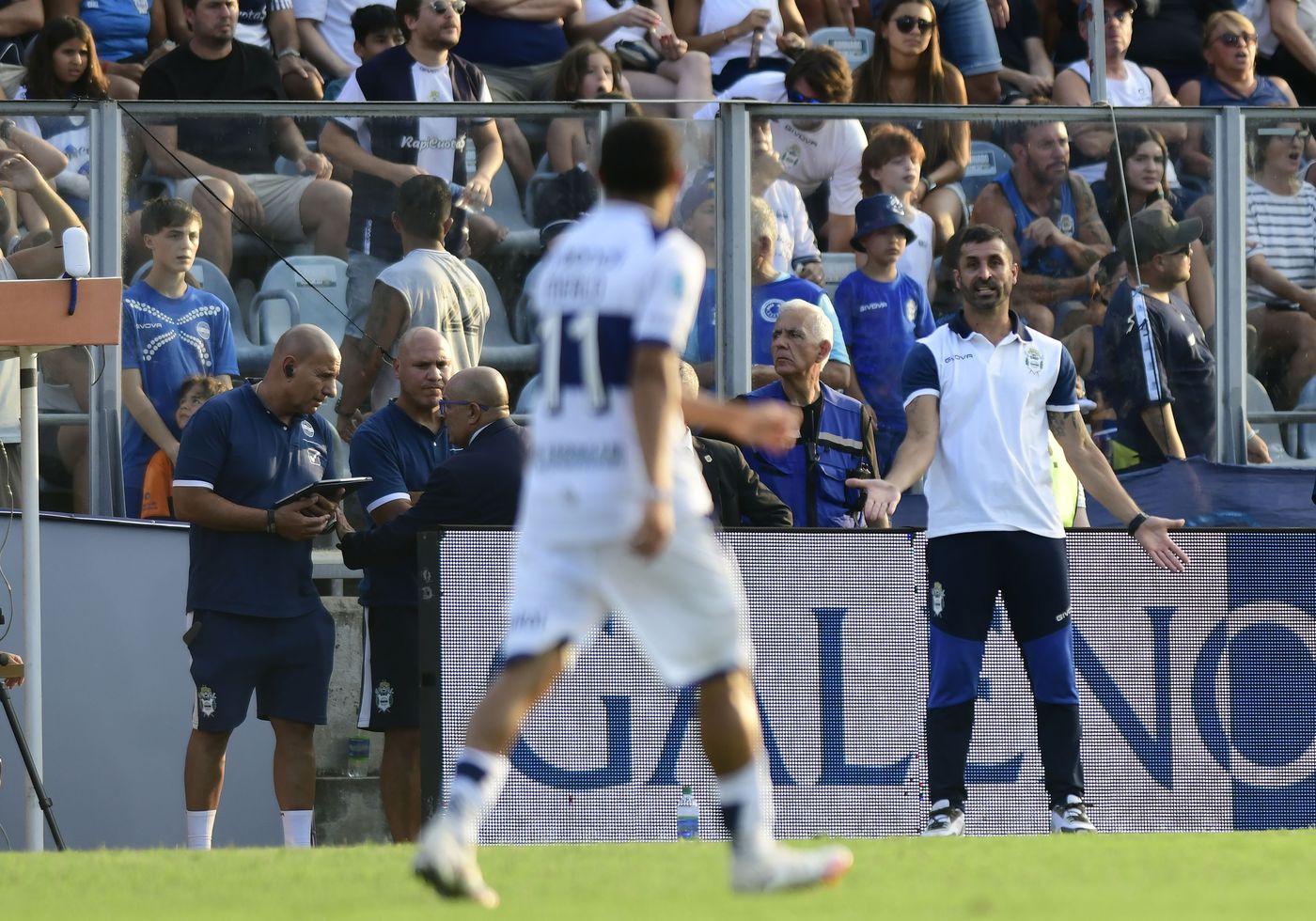 Fernando Zaniratto dispondrá de dos cambios para este lunes. Fernando Zaniratto dispondrá de dos cambios para este lunes.