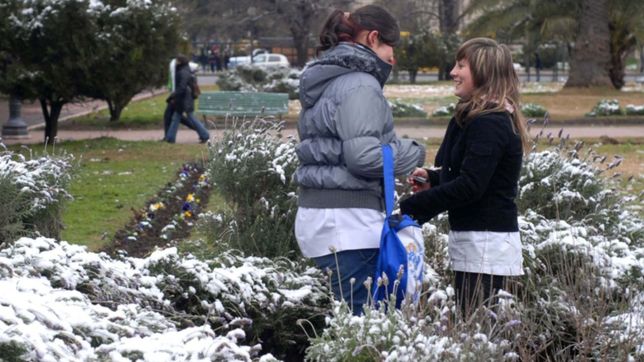 lluvia, humedad y mucho frio: la combinacion que puede hacer nevar en la plata