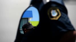 entraron a robar a la casa de un comisario de la plata: se llevaron hasta la carne del freezer entraron a robar a la casa de un comisario de la plata: se llevaron hasta la carne del freezer