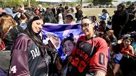 abrieron las puertas para los fanaticos vip y crece la expectativa por los shows de bts