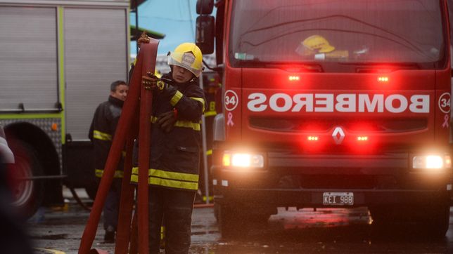 una familia perdio todo en un incendio en san carlos y pide donaciones para su bebe de 10 meses