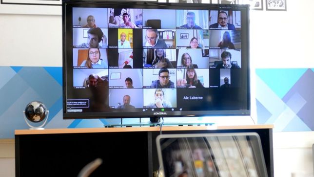 todas las fotos de una sesion historica en el concejo de la plata