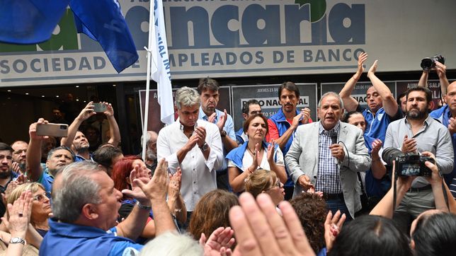 los bancarios cerraron un nuevo acuerdo y tendran un sueldo minimo de $1 millon