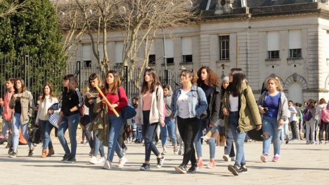 ¿cuando y como seran las inscripciones a los colegios secundarios de la unlp?