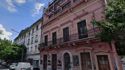 Entraron en la casona del reconocido fotógrafo Ataúlfo Pérez Aznar y robaron valioso material