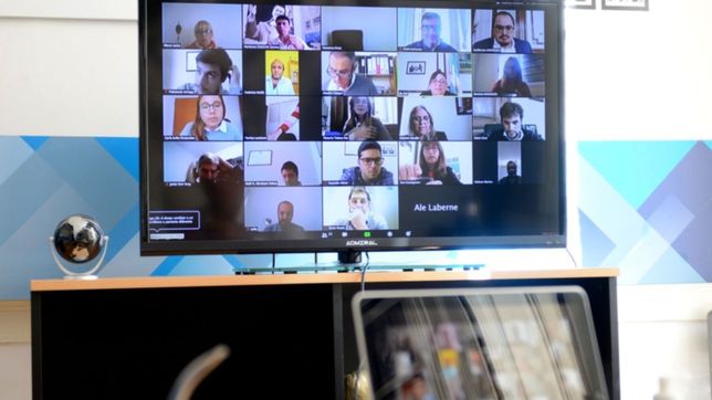 el servicio de zoom se cayo en casi todo el planeta