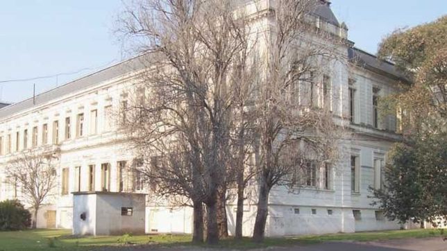 agronomia quedo al borde de la intervencion y hay un nuevo llamado para elegir al decano