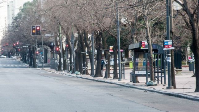 las calles de la plata desiertas por el paro