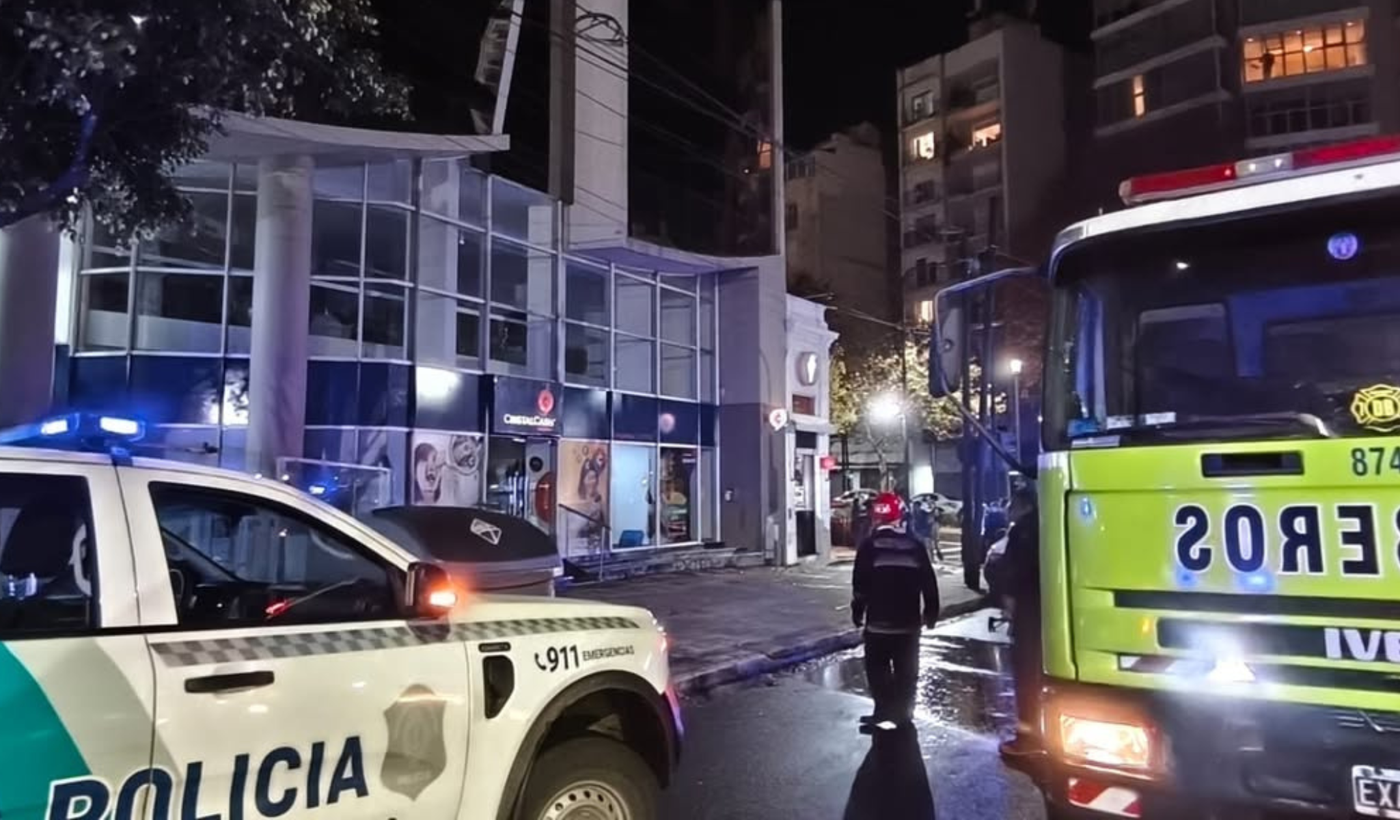 Incendio edificio Plaza Italia.png