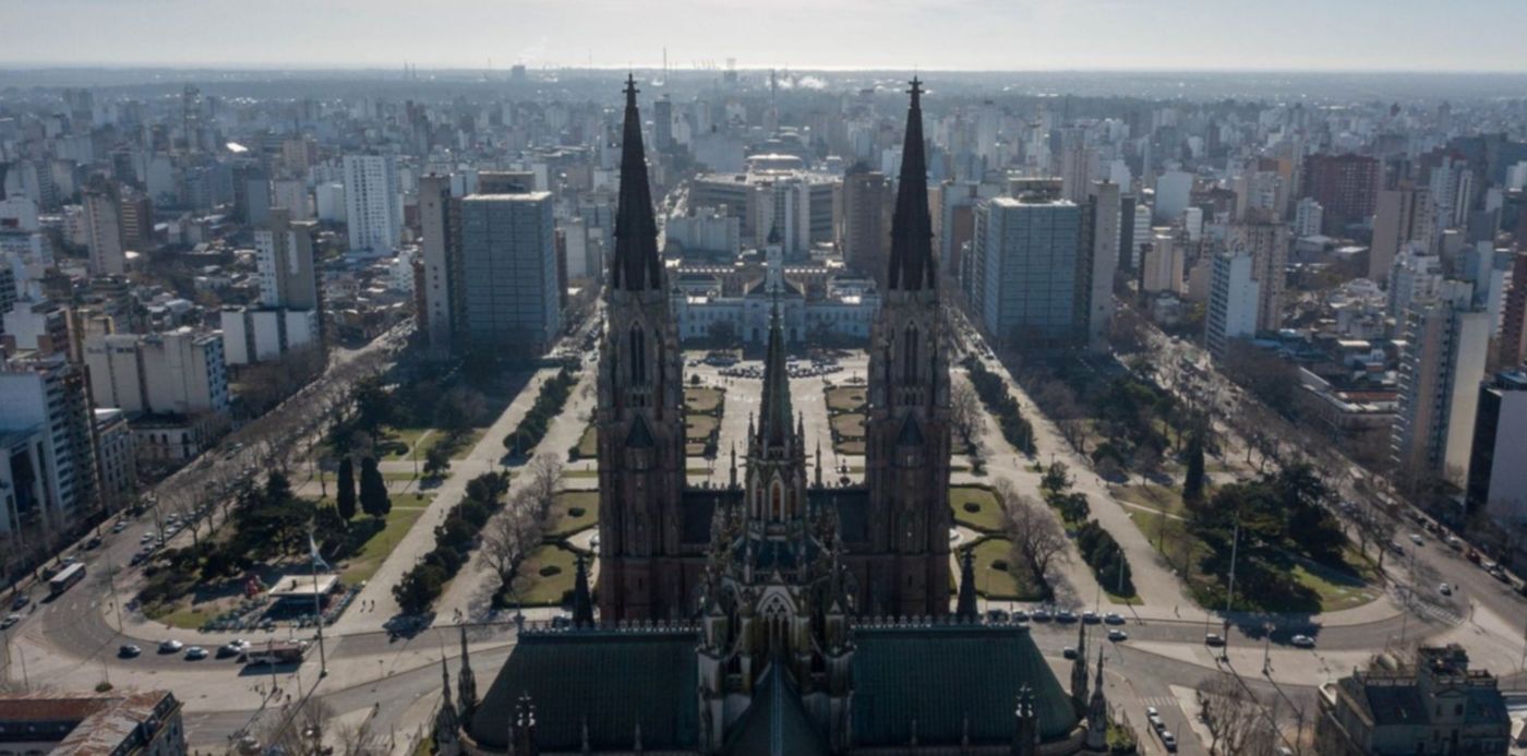 1535454566075.jpg?x=7&y=57&width=1486&height=743&rotate=0&scaleX=1&scaleY=1&ow=1500&oh=842&&cw=1920&ch=950