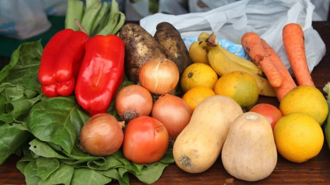 una cooperativa de la plata empezara a vender bolsones de verduras a precios populares