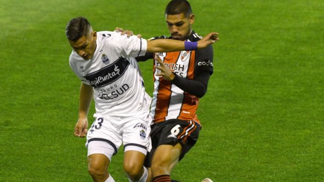 gimnasia y river empataron en el bosque