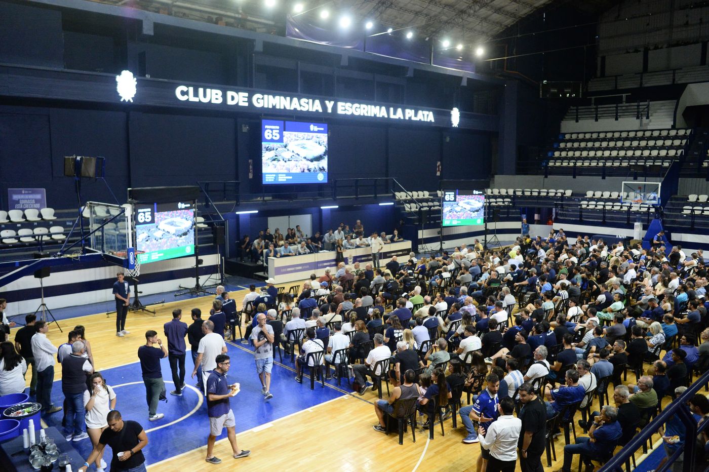 Asamblea Gimnasia Bosque (5).jpeg