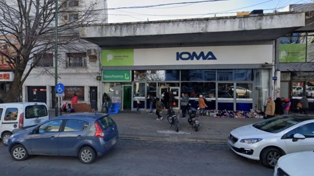 video: una feroz pelea entre vecinos causo revuelo en una sede de ioma