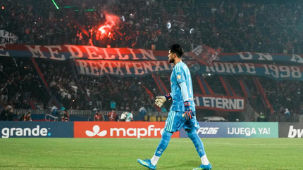 Independiente Medellín pidió disculpas por los incidentes y la suspensión ante Flamengo