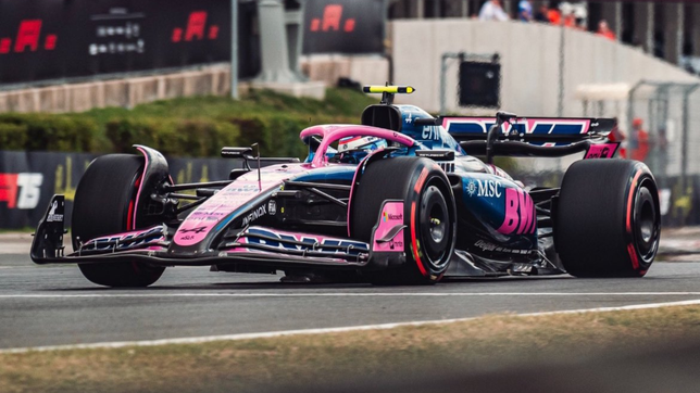 una mala maniobra condiciono a colapinto y cerro el primer dia de practicas en los ultimos puestos