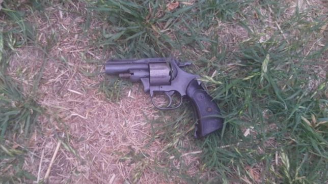 armado, quiso llevarse 17 cajas de clonazepam y la recaudacion de una farmacia de la plata