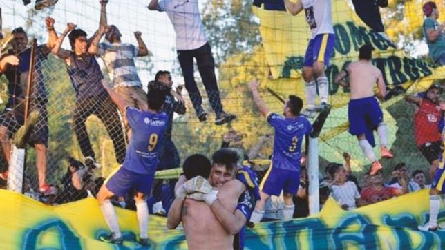 un club de barrio de la plata busca un lugar el futbol profesional de la afa