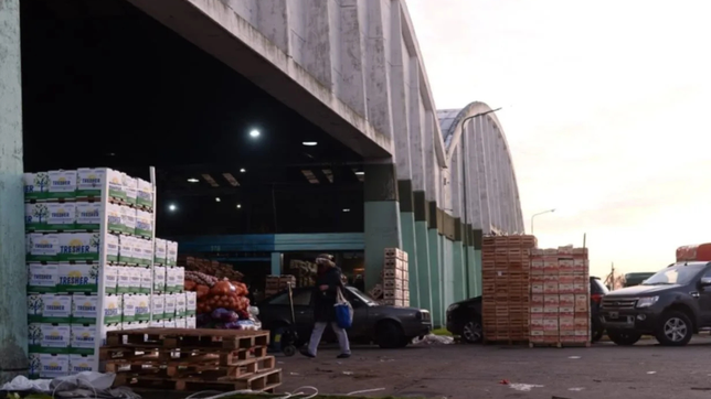 invertiran casi $100 millones para arreglar y ampliar el mercado regional de la plata