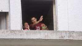 con los papas de kim gomez a la cabeza, la ciudad marcho para pedir justicia con los papas de kim gomez a la cabeza, la ciudad marcho para pedir justicia