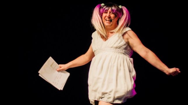 luly comedy star llega a la plata para revolucionar la ciudad al ritmo del stand up