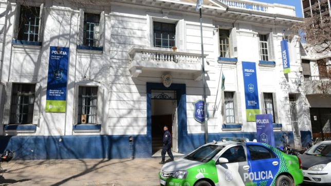 desafectan al comisario de la primera tras la escandalosa fuga del preso de la mafia china