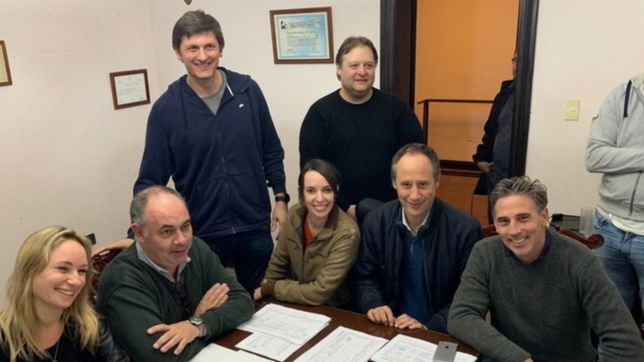 el lavagnismo tendra interna: crespi presento lista y enfrentara a panella
