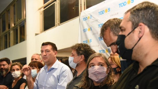 pese a la derrota, el frente de todos le arrebato una banca de diputados a garro