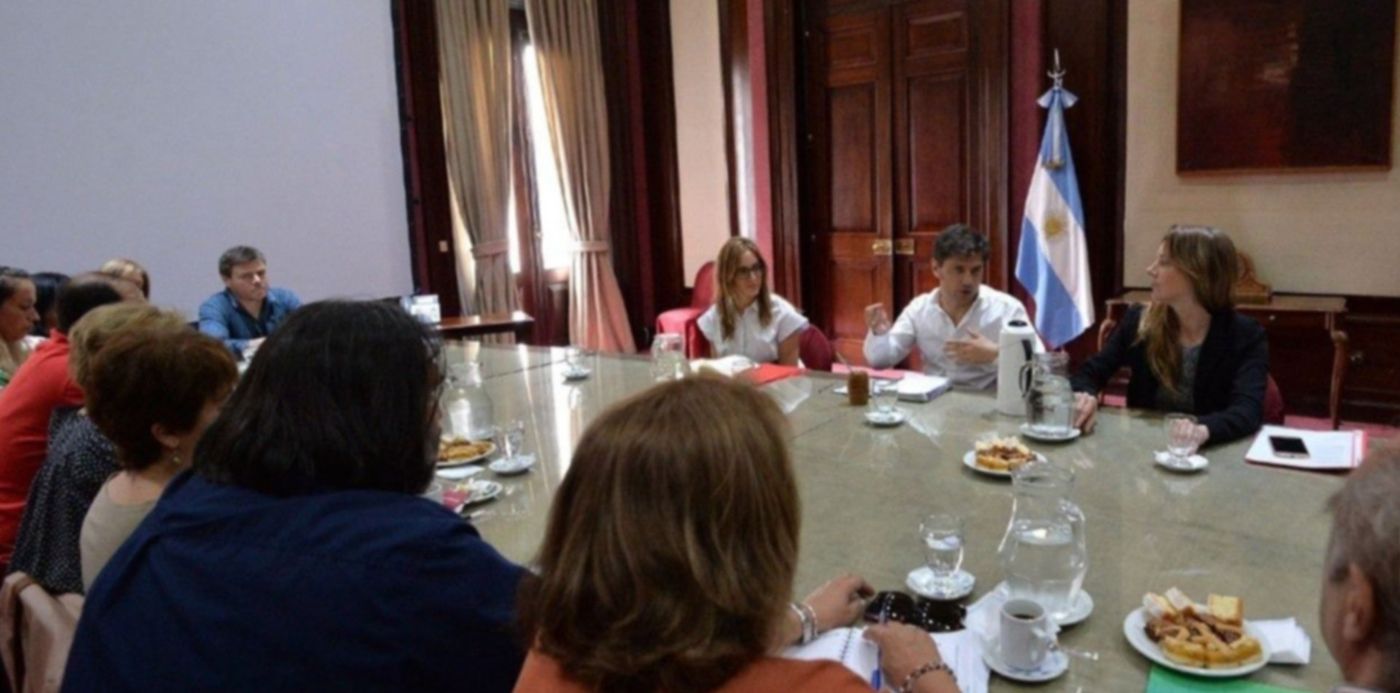 1578070012444.jpg?y=117&width=1238&height=619&rotate=0&scaleY=1&ow=1280&oh=835&x=17&scaleX=1&&cw=1920&ch=950