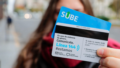 ¿Quiénes y cómo pueden tramitar el descuento de 55% para la SUBE?