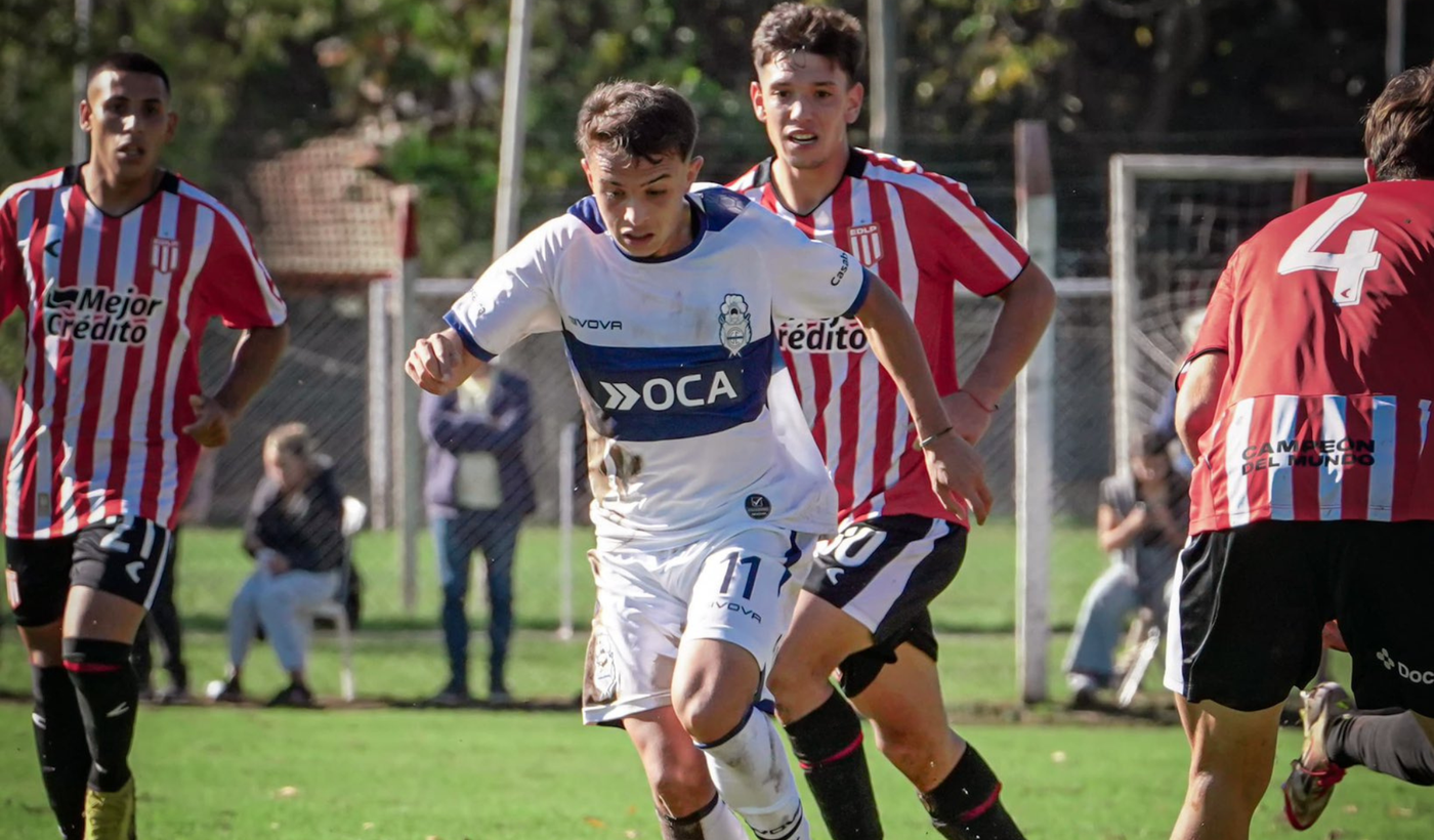 Estudiantes se quedó con el clásico de Reserva.