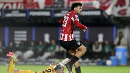 Lanús tomó una inesperada determinación en las negociaciones por Luciano Giménez