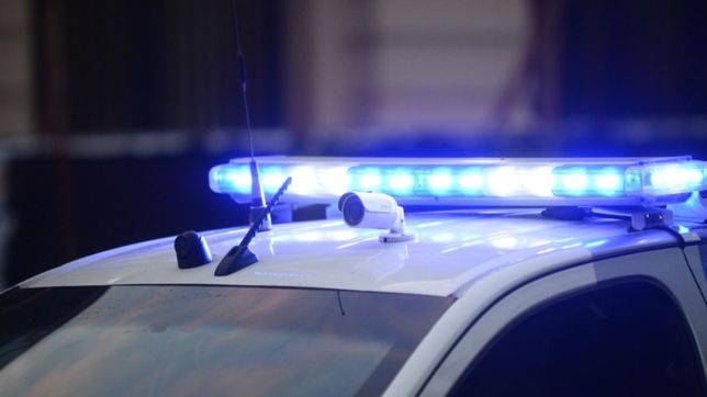 un hombre asesino a su hijo de 10 anos, hirio a la hija de 6 y le mando foto a la madre