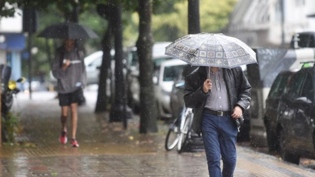¿a que hora llegaran las lluvias y tormentas a la plata?