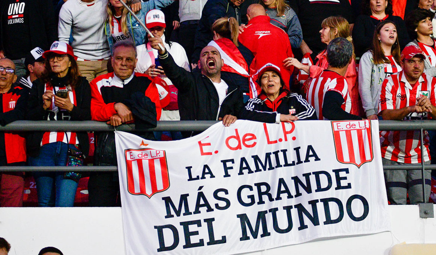 Estudiantes público UNO.png