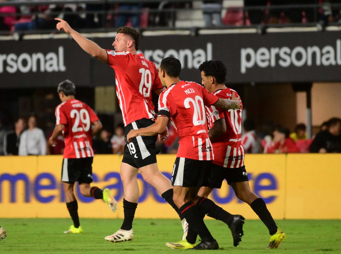 Estudiantes busca salvar el año económico en la Copa Libertadores