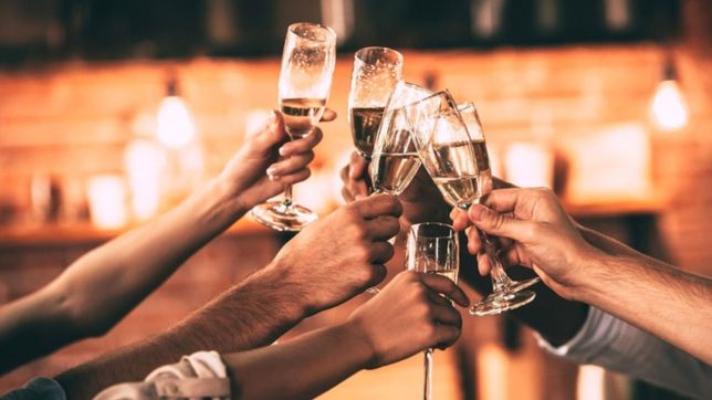 ponete la 10, la campana para celebrar con responsabilidad navidad y ano nuevo