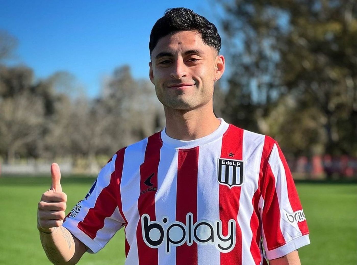 Javier Altamirano Estudiantes okey.jpg