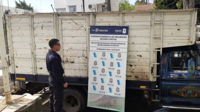 atraparon a dos fleteros acusados de robar y desguazar autos